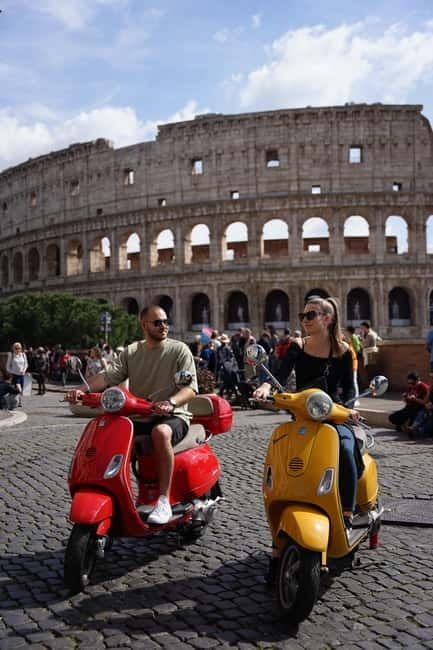 Rome: Vespa Tour with Pro Photos & Authentic Ginseng Coffee - Scenic Ride to the Orange Garden
