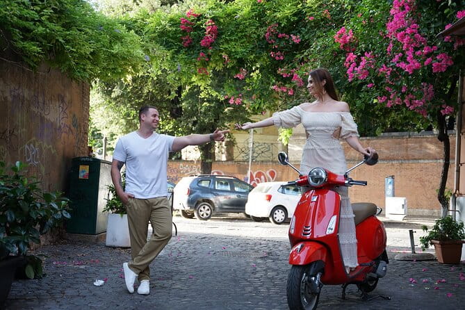 Rome Vespa Tour with Tiramisu - Discovering Roman Life in Trastevere