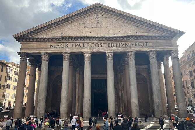 Rome's Iconic Ancient Temple: Pantheon Fast Track Entry Tickets - Unique Insights from Reviewers