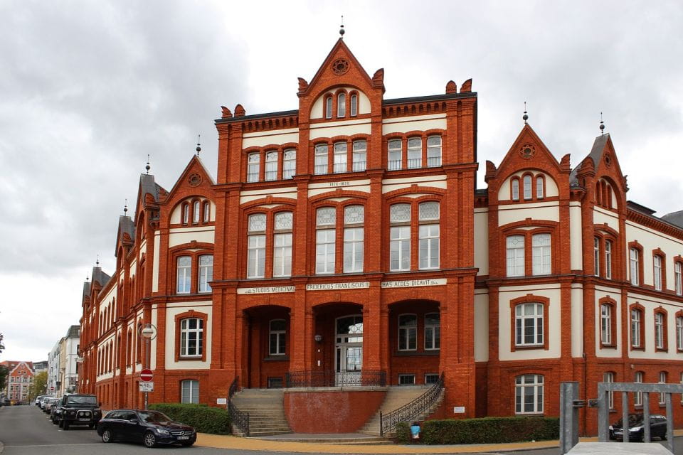 Rostock: Surprise Walk of the City With a Local - Ticket Presentation