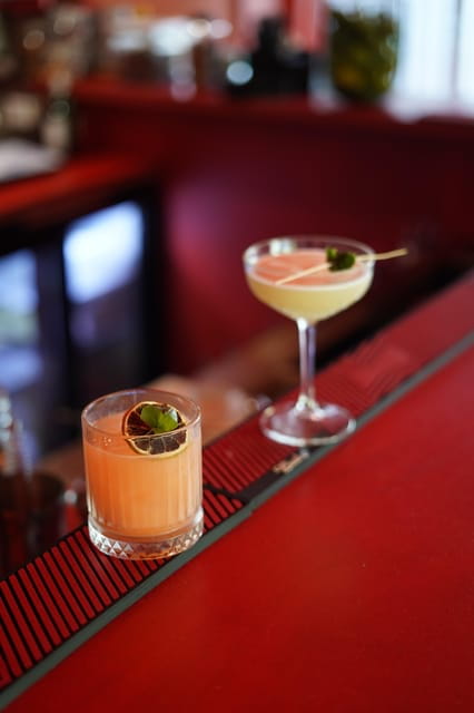 Rotterdam Center: Cocktail Bar Walking Tour - Self Guided - Key Points / Takeaways