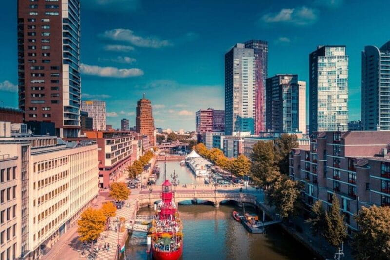 Rotterdam: Must-See Attractions Guided Walking Tour - Key points / Takeaways