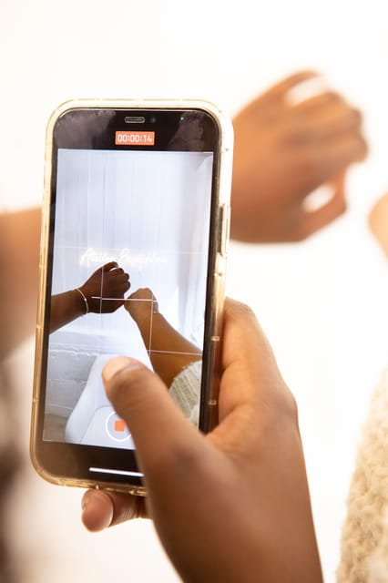 Rouen: Get a permanent bracelet as an eternal souvenir ! - The Craftsmanship Experience: What Really Happens