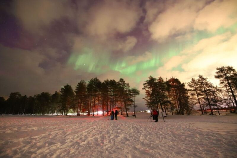 Rovaniemi: Aurora Hunting Tour with Photography by Van - The Cozy Lappish Barbecue: Warmth and Authenticity