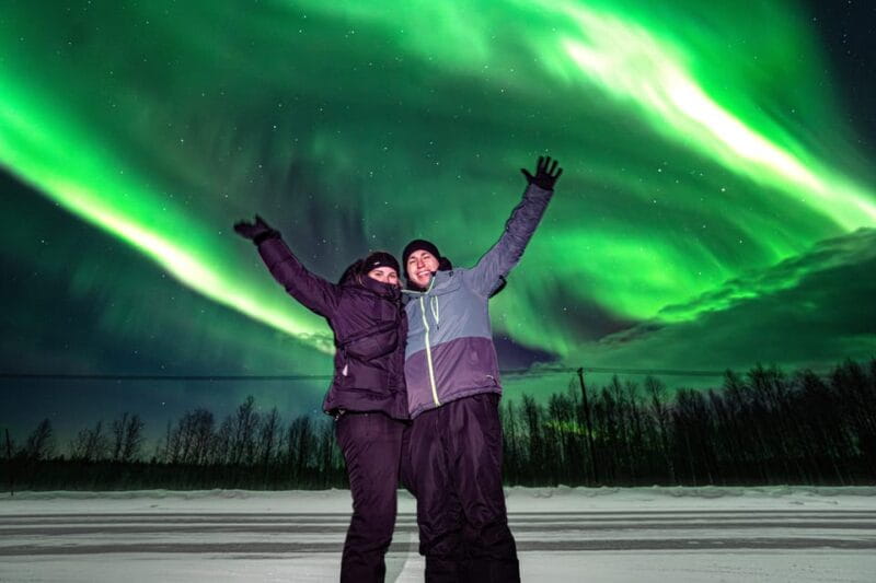 Rovaniemi: Guaranteed Northern Lights Tour with Photos - Key points / Takeaways