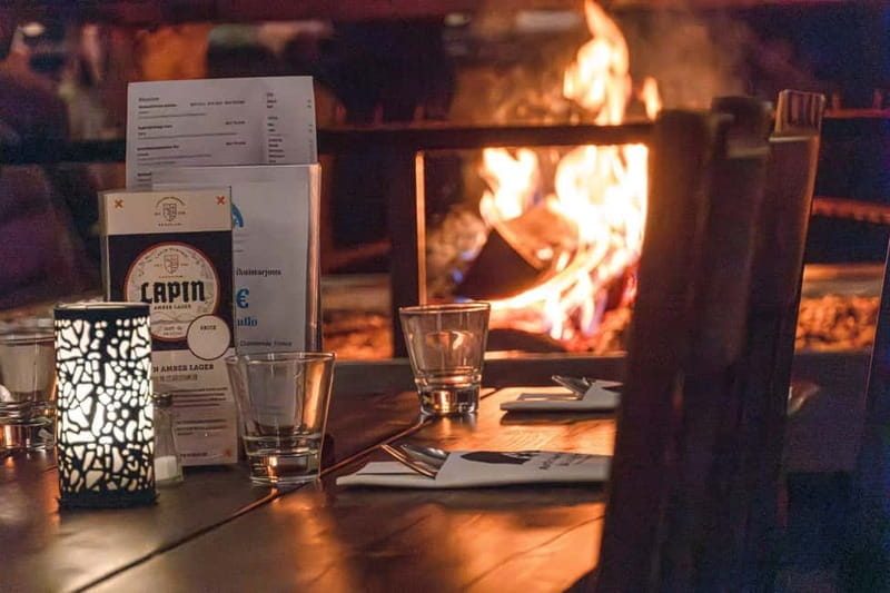 Rovaniemi: Private sauna & outdoor jacuzzi, dinner in Kota - Key Points / Takeaways