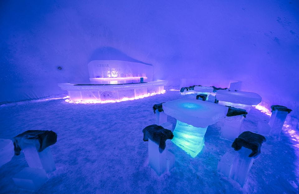 Rovaniemi: Snow Hotel Tour and Ice Restaurant Dinner - Tour Overview