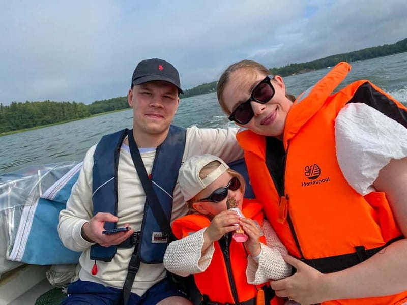 Rovaniemi: Summer Boating Trip with Refreshments - Key Points / Takeaways