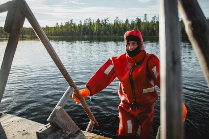 Rovaniemi: Summer Midnight Sun Floating Experience - Practical Tips for Your Floating Experience