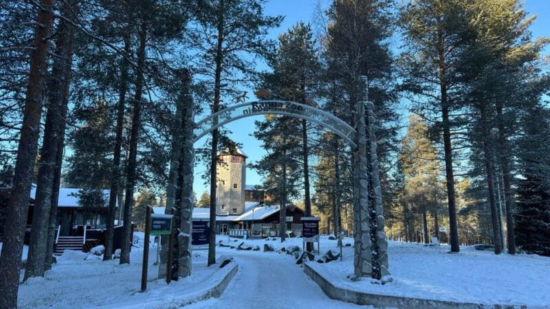 Rovaniemi: trip to the Ranua Zoo (transportation, tickets) - Exploring Ranua Zoo: The Arctics Wildlife Showcase