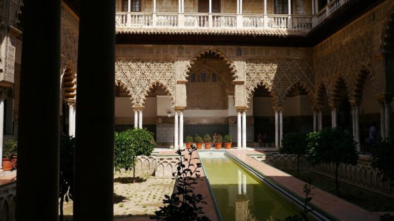 Royal Alcázar of Seville Skip-the-Line Guided Tour - Key points / Takeaways