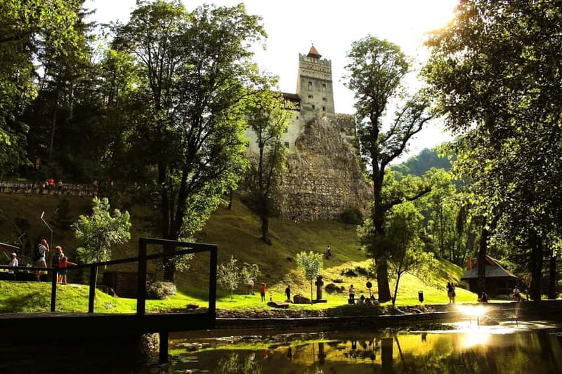 Royal Escape: Day Trip to Pele Castle, Bran Castle & Braov - Key points / Takeaways