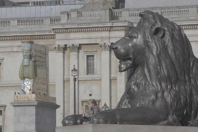 Royal london - Trafalgar Square: A Historic Center with a Naval Legacy