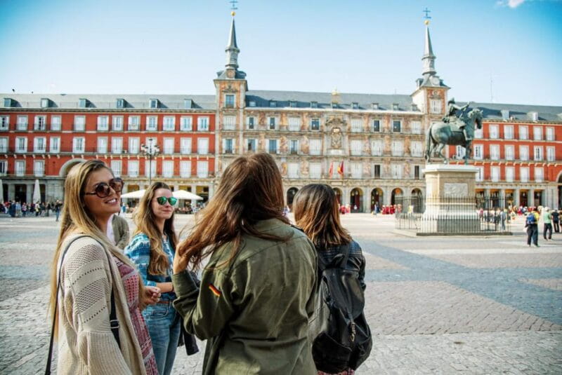 Royal Madrid Walking Tour: Palaces & Plazas - Exploring Madrid’s Historic Core