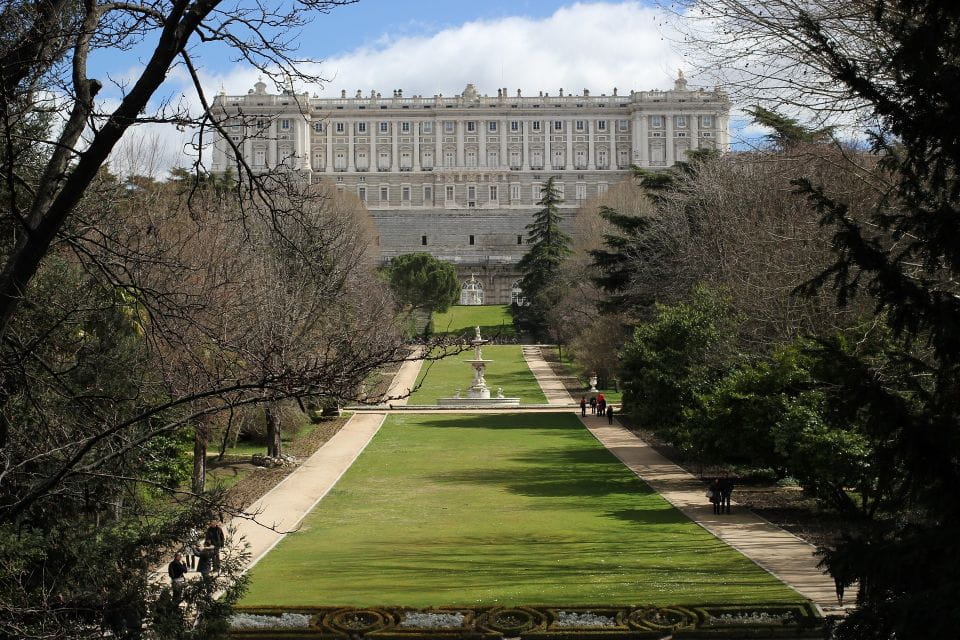 Royal Palace of Madrid Skip-the-Line and Retiro Park Tour - Exploring Retiro Park