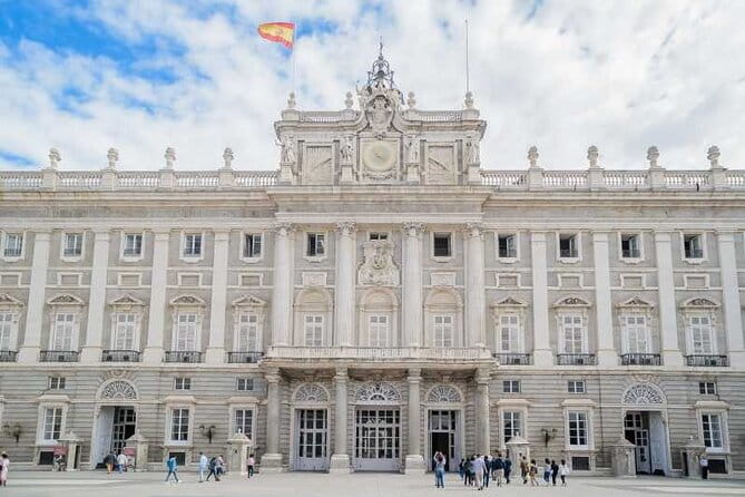 Royal Palace of Madrid Skip the Line Guided Tour - FAQs