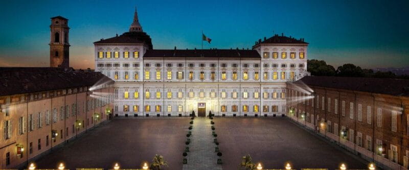 Royal Palace of Turin Skip-the-Line Ticket and Guided Tour - Entering the Palace and Navigating Logistics