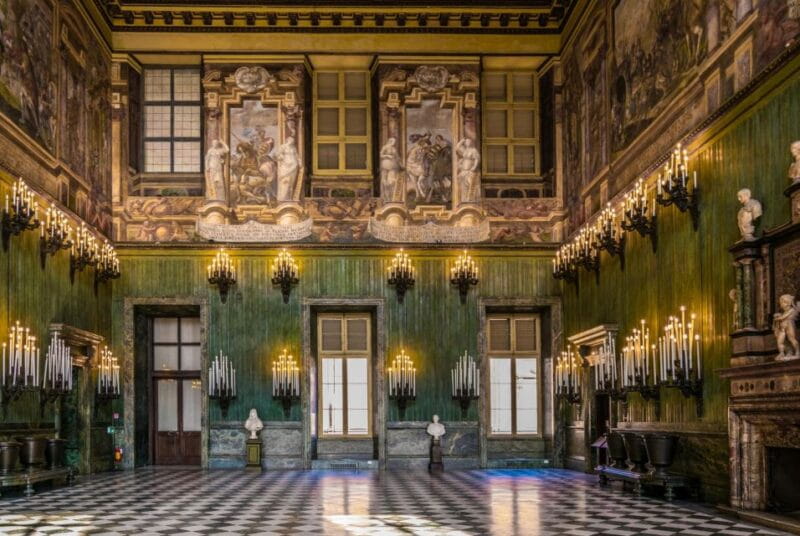 Royal Palace of Turin Skip-the-Line Ticket and Guided Tour - Strolling the Palace Gardens and Surroundings