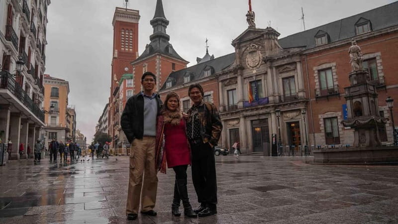 Royal Palace, Sol & Plaza Mayor Professional Photoshoot - Why the Short Duration Works