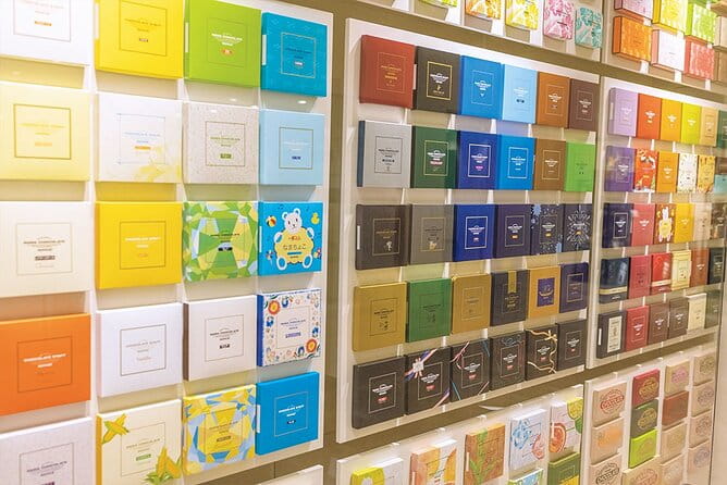 ROYCE CACAO&CHOCOLATE TOWN & Machiakari in Ebetsu - Discovering the Art of Chocolate-Making