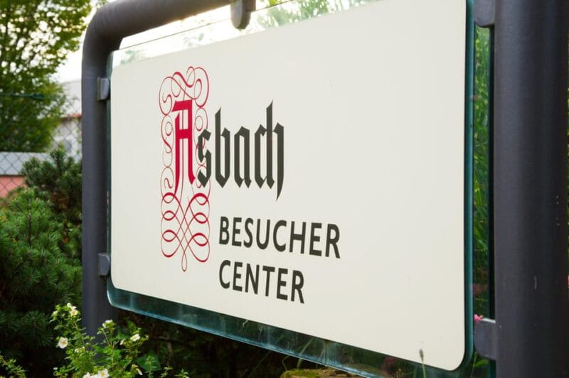 Rüdesheim: Guided tour of the Asbach Visitor Center & tasting - Rüdesheim: Guided tour of the Asbach Visitor Center & tasting