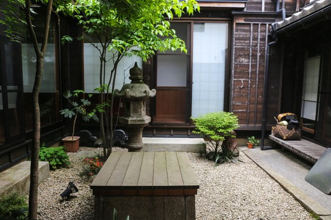 Rural Brewery Town Walk: Half-Day Private Tour Near Kyoto - Exploring the Old Town of Kinomoto