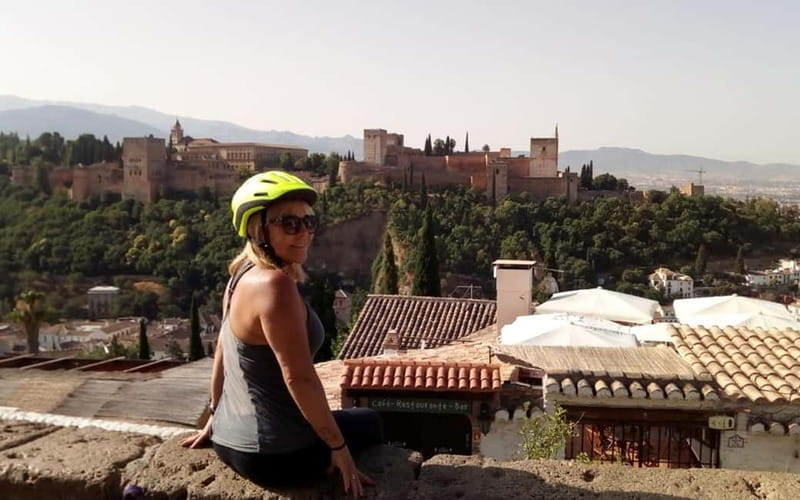 Ruta en Bicicleta Eléctrica por los Encantos del Sacromonte - Key Points / Takeaways