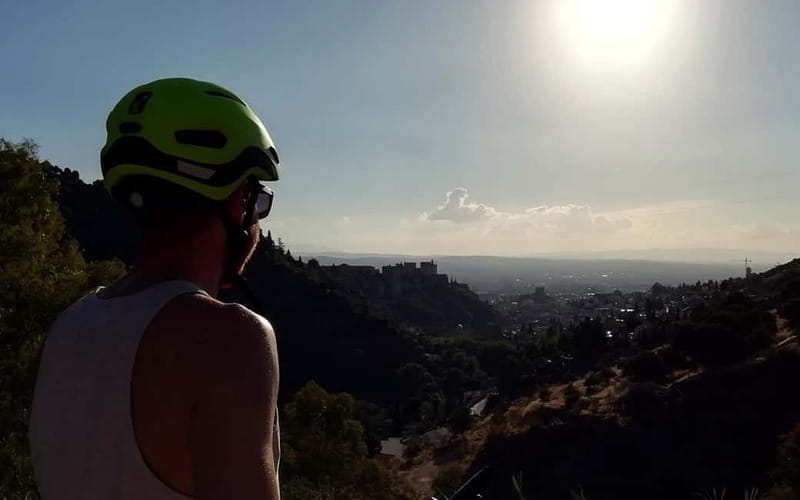 Ruta en Bicicleta Eléctrica por los Encantos del Sacromonte - What to Expect & Practical Tips
