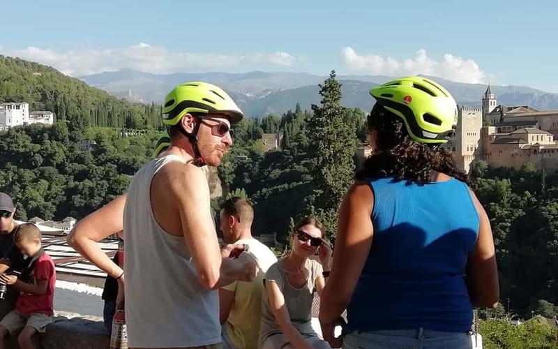 Ruta en Bicicleta Eléctrica por los Encantos del Sacromonte - Who Will Love This Tour?