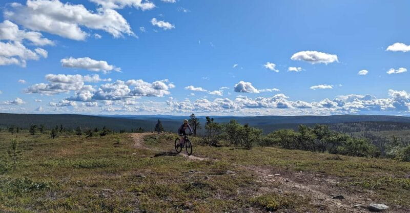 Saariselkä: Flow trails and Rock Gardens Mountain Bike Tour - Key points / Takeaways