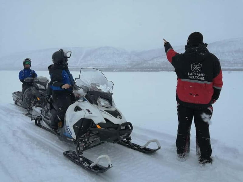 Saariselka: Snowmobile Safari on Tundra with BBQ - Discovering Lapland’s Snowy Wilderness with a Snowmobile Safari