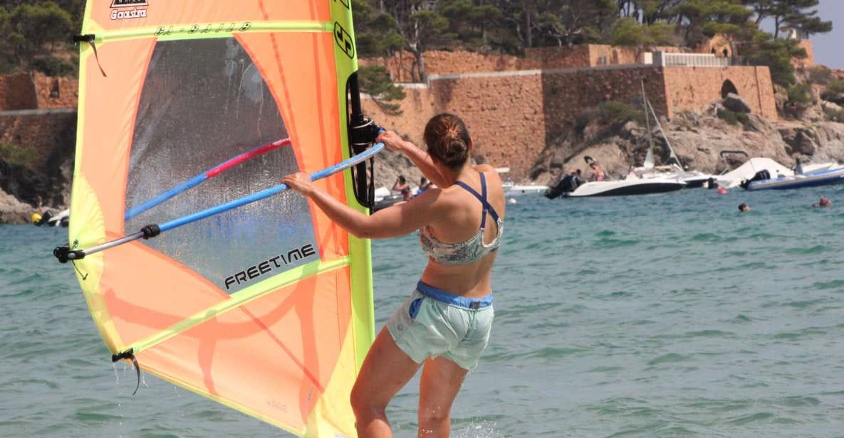 S'Agaró - Costa Brava: 2-hours Windsurfing Lesson - Duration and Languages