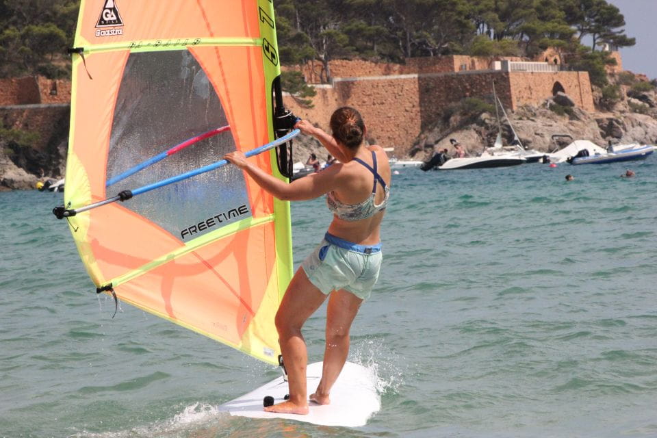 S'Agaró - Costa Brava: 2-hours Windsurfing Lesson - Inclusions