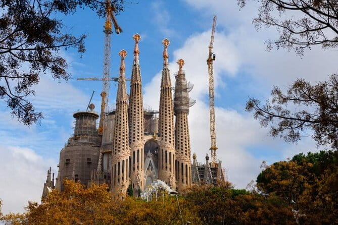 Sagrada Familia & Gothic Quarter Private Tour - Who Will Love This Tour?