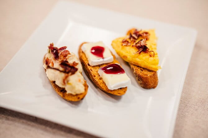 Sagrada Familia Jamón Iberico Tasting Experience with Cava - Key Points / Takeaways