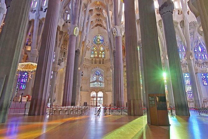 Sagrada Familia Private Tour With Priority Entrance - Guided Tour Highlights