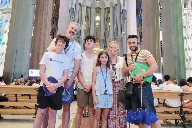 Sagrada Familia: The Golden Hour with Skip the line Tickets - Practicalities and Tips for Booking