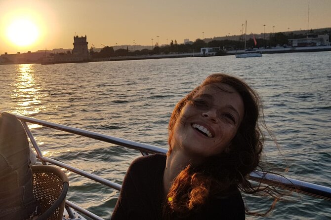 Sailboat Sunset Group Tour in Lisbon With Welcome Drink - Overview of the Cruise