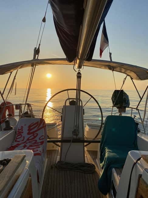 Sailing excursion to the Lérins Islands - cruise - Setting Sail from Cannes: What to Expect