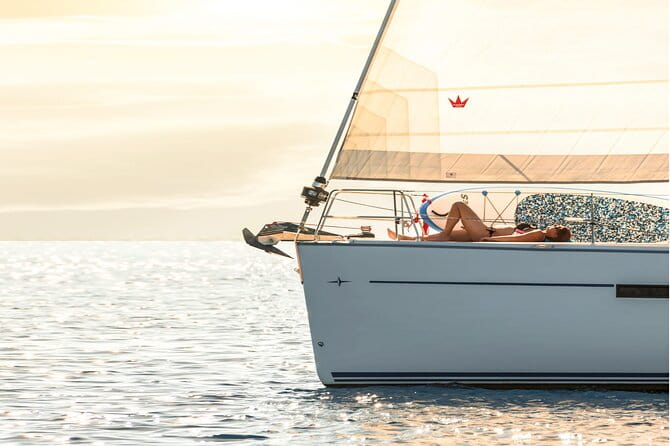 Sailing to Dia Island with lunch on Bavaria 51 Heraklion, Crete - Key Points