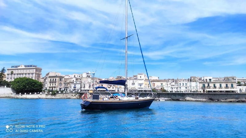 Sailing tour and guided snorkeling a Siracusa - Key points / Takeaways
