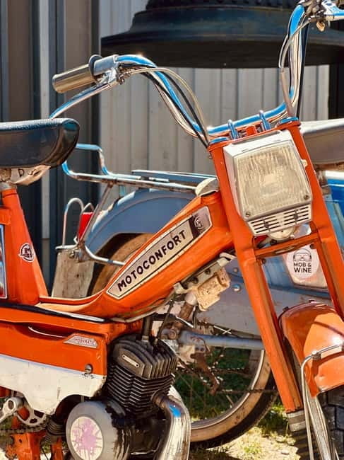 Saint-Emilion: Vintage moped rides and tours - Exploring the Vintage Moped Tour in Saint-Émilion