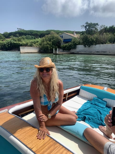 Saint-Tropez: Private Classic RIVA Boat Tour - Key points / Takeaways