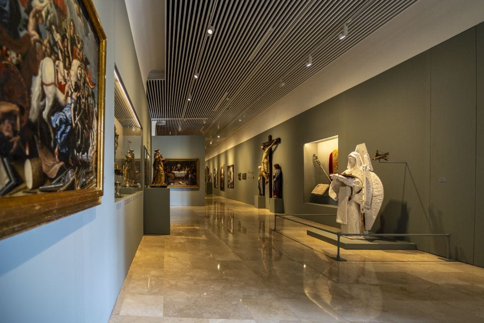 Salamanca: Cathedral of Salamanca Ticket With Audio Guide - Key Points