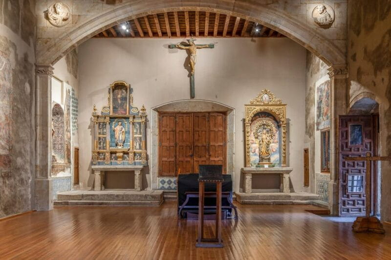 Salamanca: Convent of Las Claras with Free Audioguide - The Itinerary and What to Expect