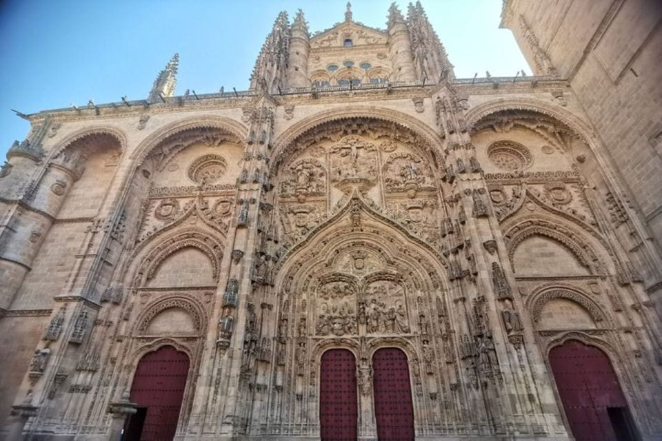 Salamanca: Guided Sightseeing Tour by Bicycle - Pricing and Booking