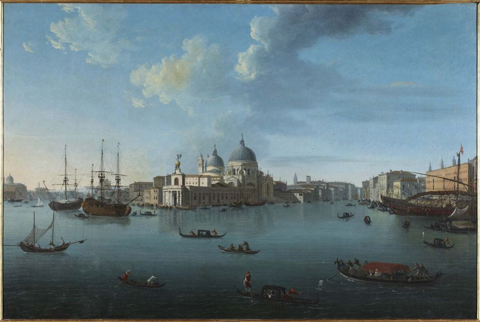 Salamanca: Monterrey Palace Audio-Guided Tour - Intimate Quarters and Palace Life