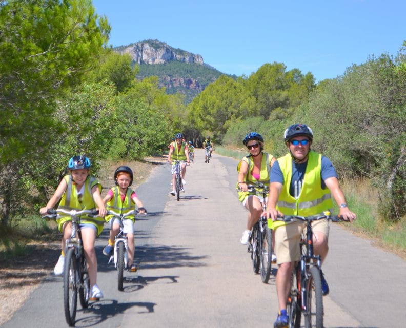 Salou: Bike Tour With Wine Tasting - Tour Logistics
