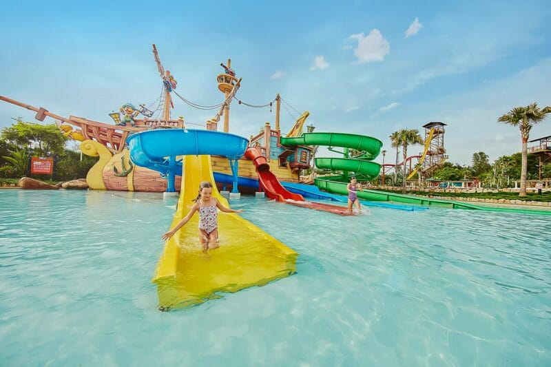 Salou: PortAventura Caribe Aquatic Park 1-Day Ticket - Entering the Caribbean Paradise: What to Expect