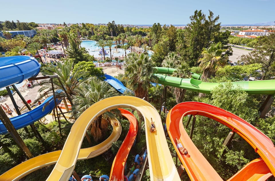 Salou: PortAventura Caribe Aquatic Park 1-Day Ticket - Age Restrictions and Free Entry